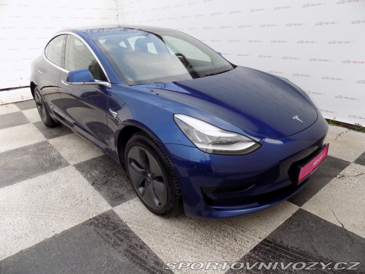 Tesla Model 3 Standard Range +/PANO/LED 2019