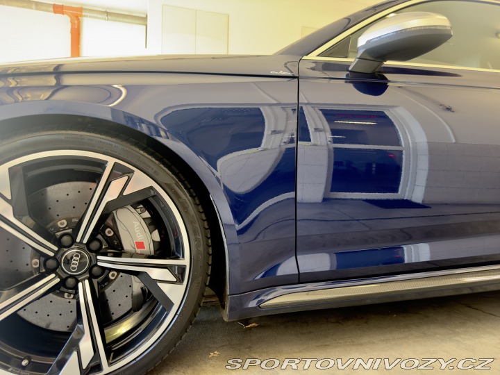 Audi RS4 B9 DYNAMIC & CARBON PAKET 2018