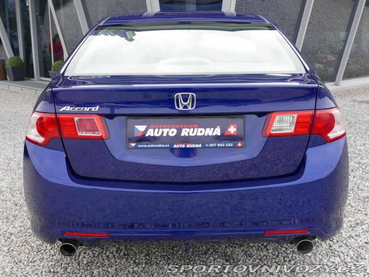 Honda Accord 2,4 i-VTEC Automat REZERV 2010