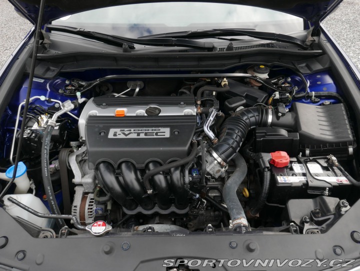 Honda Accord 2,4 i-VTEC Automat REZERV 2010