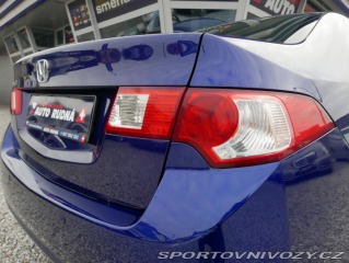 Honda Accord 2,4 i-VTEC Automat REZERV 2010