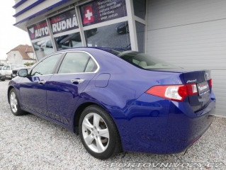 Honda Accord 2,4 i-VTEC Automat REZERV 2010