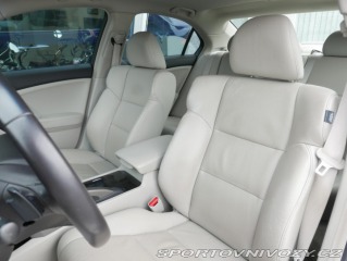 Honda Accord 2,4 i-VTEC Automat REZERV 2010