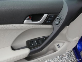 Honda Accord 2,4 i-VTEC Automat REZERV 2010