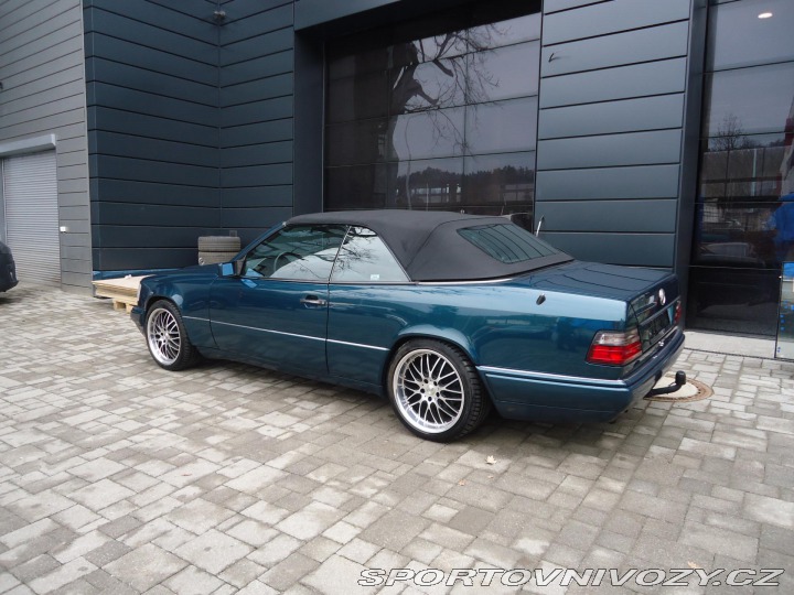 Mercedes-Benz E E200 cabrio W124 1995