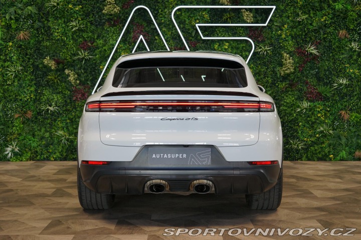 Porsche Cayenne GTS Coupé Chrono 360 Carb 2024