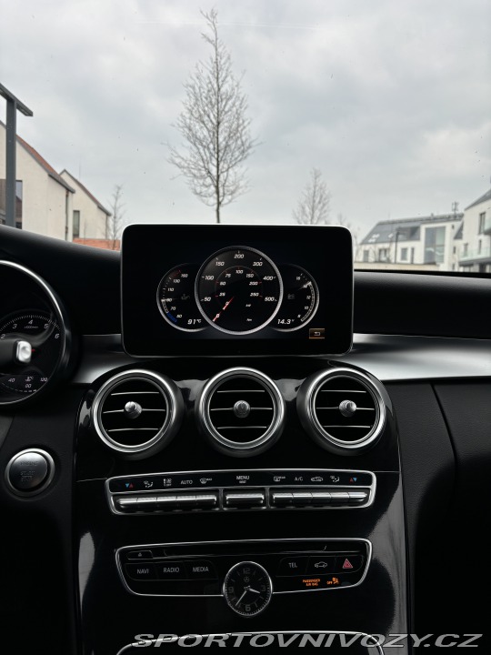 Mercedes-Benz C 400 4MATIC V6 245kW 2017