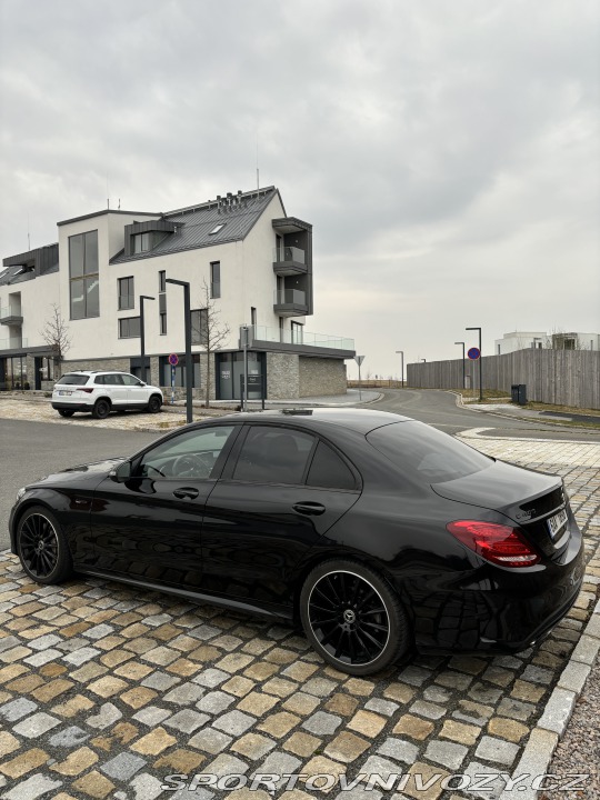 Mercedes-Benz C 400 4MATIC V6 245kW 2017