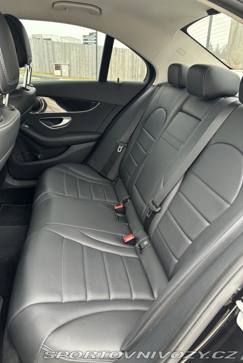 Mercedes-Benz C 400 4MATIC V6 245kW 2017