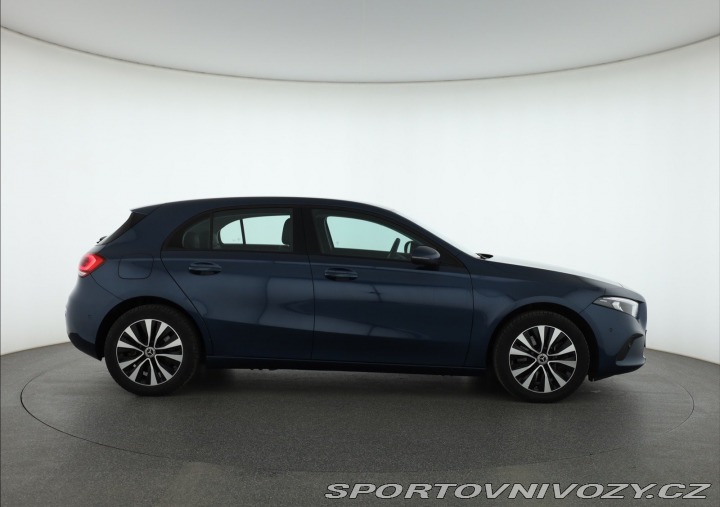 Mercedes-Benz A A 250 e 2022