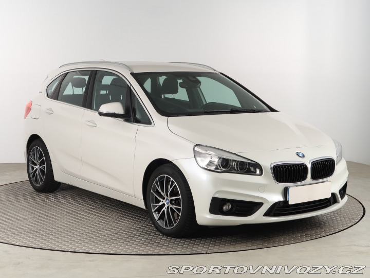 BMW 2 Active Tourer Premiere 22 2016