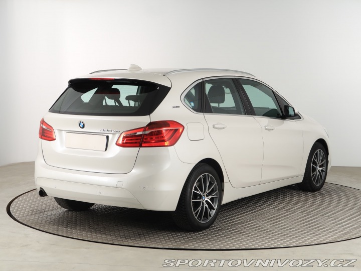 BMW 2 Active Tourer Premiere 22 2016