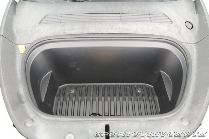 Tesla Model Y Long Range AWD 75kWh 2022
