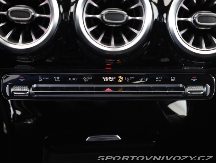 Mercedes-Benz A A 250e 2022