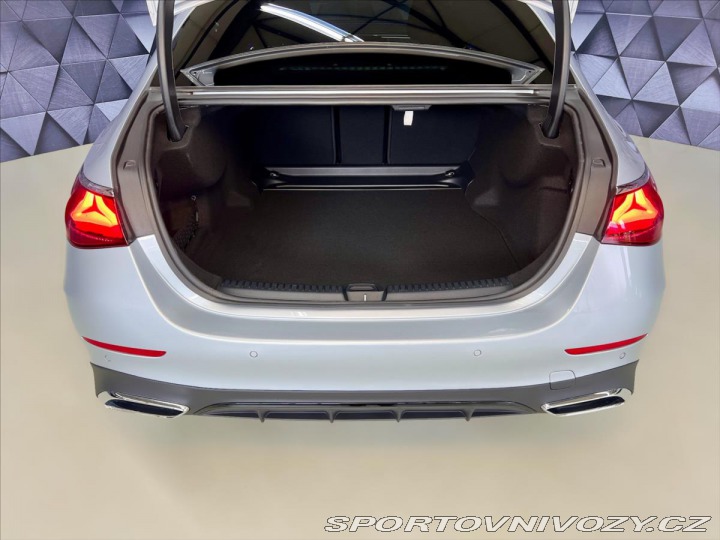 Mercedes-Benz E 220d 4MATIC AMG, WEBASTO, 2025