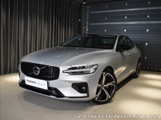Volvo S60 2,0 B5 AWD ULT Pano,head 2024