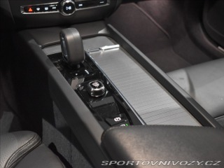 Volvo S60 2,0 B5 AWD ULT Pano,head 2024