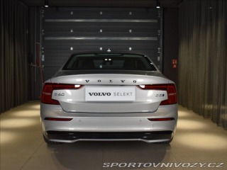 Volvo S60 2,0 B5 AWD ULT Pano,head 2024