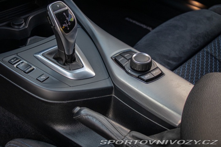 BMW 2 Coupé 220d M Performance 2014