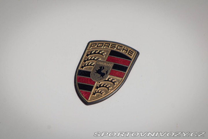 Porsche Carrera GT 1983