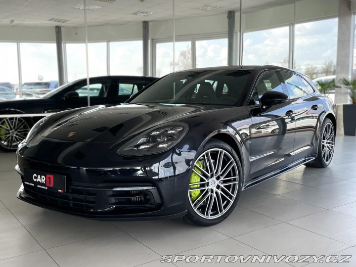 Porsche Panamera 4 E-Hybrid*Matrix*REZERVA 2019