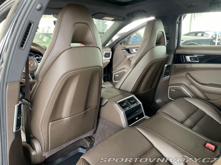 Porsche Panamera 4 E-Hybrid*Matrix*REZERVA 2019