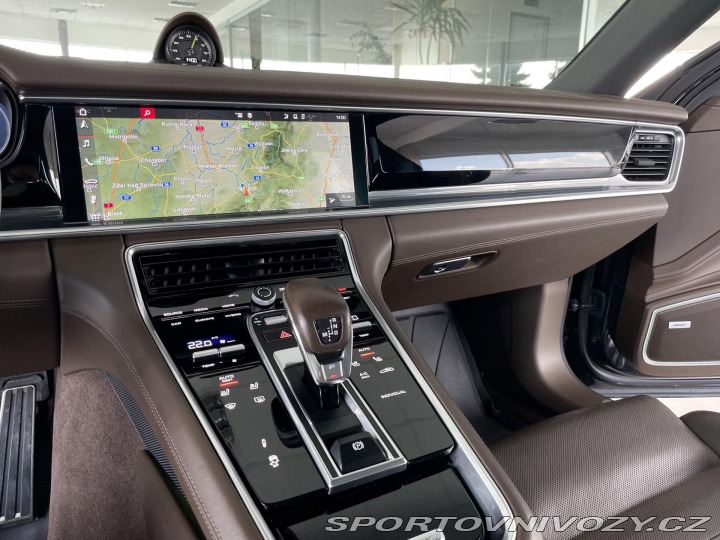 Porsche Panamera 4 E-Hybrid*Matrix*REZERVA 2019