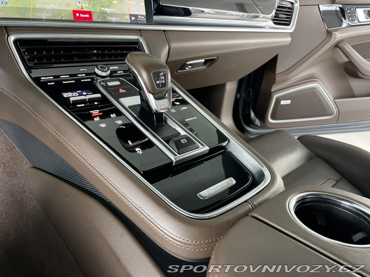 Porsche Panamera 4 E-Hybrid*Matrix*REZERVA 2019