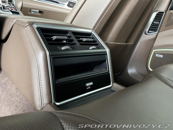 Porsche Panamera 4 E-Hybrid*Matrix*REZERVA 2019