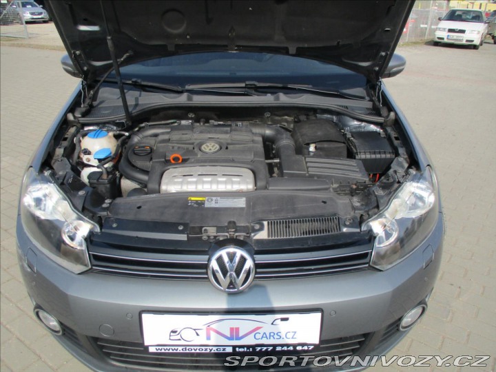 Volkswagen Golf 1,4 TSi 118kw DSG odpočet 2012