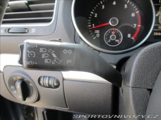 Volkswagen Golf 1,4 TSi 118kw DSG odpočet 2012
