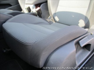 Volkswagen Golf 1,4 TSi 118kw DSG odpočet 2012