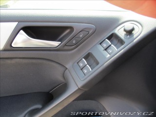 Volkswagen Golf 1,4 TSi 118kw DSG odpočet 2012