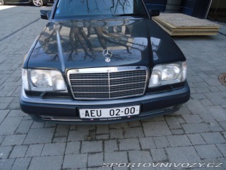 Mercedes-Benz E E500 1991