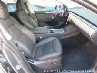 Tesla Model Y Long Range AWD 75kWh 2024