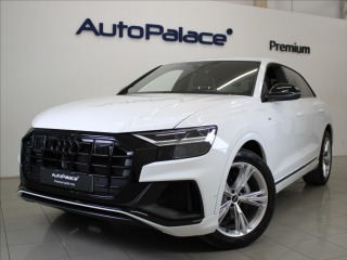 Audi  Q8 3,0 55TFSi S-Line AKČNÍ C