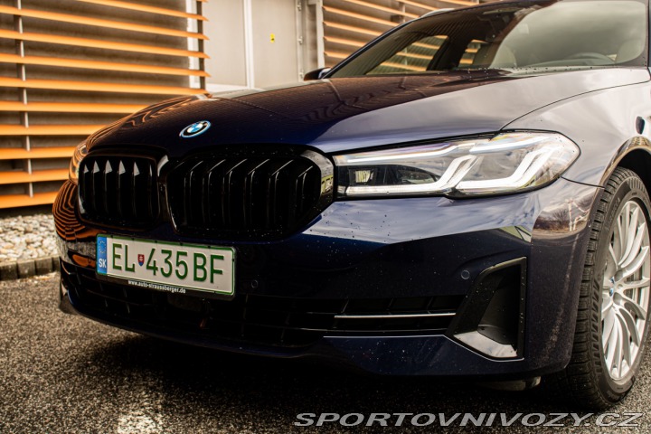 BMW 5 Touring 530e Laser, v Zá 2023