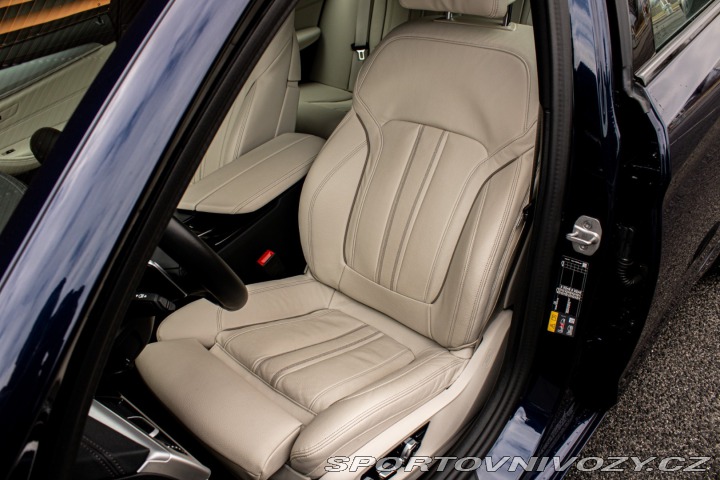 BMW 5 Touring 530e Laser, v Zá 2023