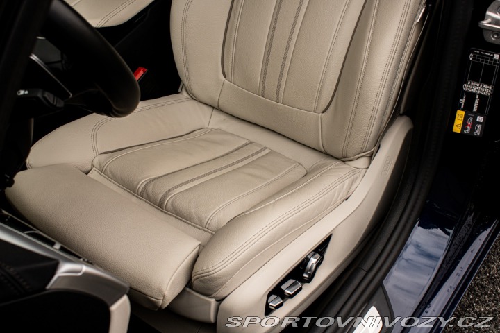 BMW 5 Touring 530e Laser, v Zá 2023