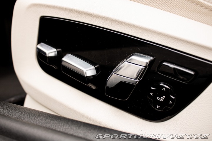 BMW 5 Touring 530e Laser, v Zá 2023