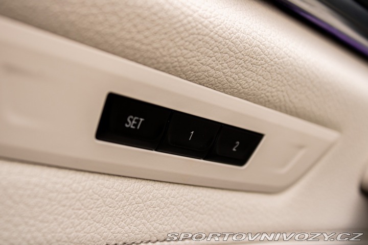 BMW 5 Touring 530e Laser, v Zá 2023