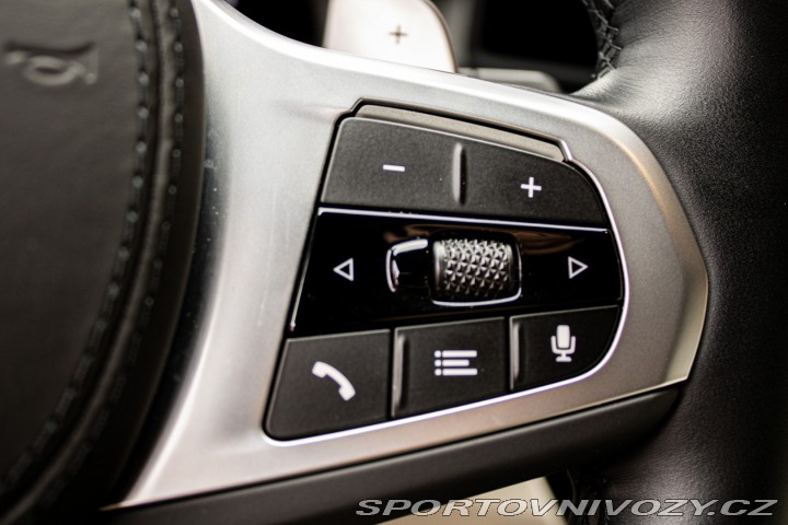 BMW 5 Touring 530e Laser, v Zá 2023