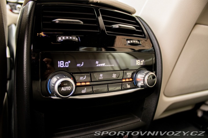 BMW 5 Touring 530e Laser, v Zá 2023
