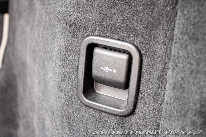 BMW 5 Touring 530e Laser, v Zá 2023