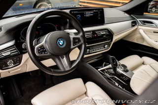 BMW 5 Touring  530e Laser, v Zá 2023