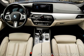 BMW 5 Touring  530e Laser, v Zá 2023
