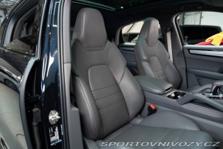 Porsche Cayenne  2022