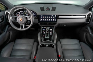 Porsche Cayenne  2022