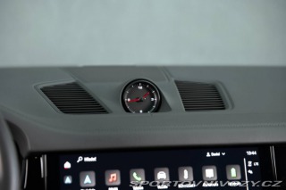 Porsche Cayenne  2022