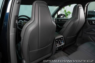 Porsche Cayenne  2022